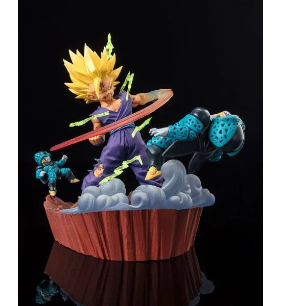 Marshall Super Saiyan 2 Son Gohan -Anger Exploding Into Power- FiguartsZERO Extra Battle PVC Statue