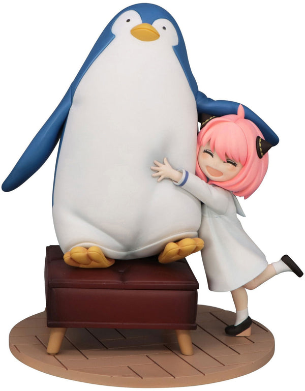 FuRyu- Spy x Family Exceed Creative Figure - Anya Forger with Penguin
